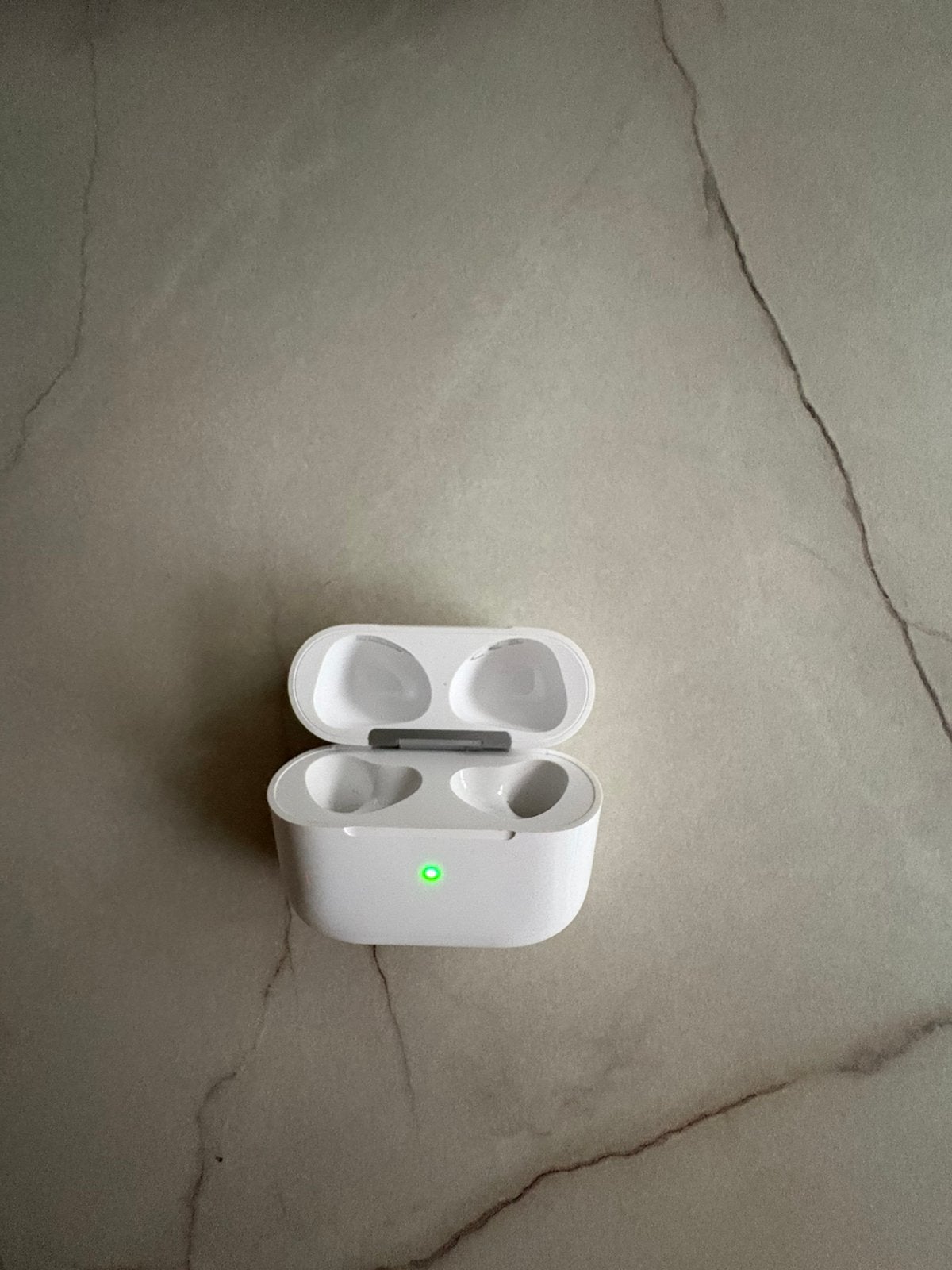AirPods 3 case origineel – nauwelijks gebruikt, Ophalen, In gehoorgang (in-ear), Bluetooth, Zo goed als nieuw