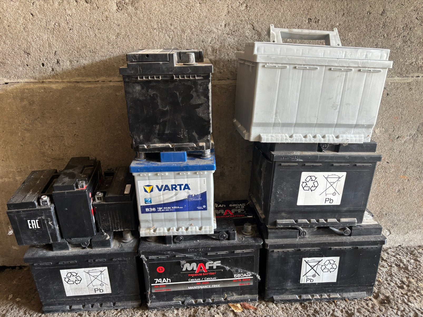 Oude Batterijs 5 euro per stuk, Ophalen