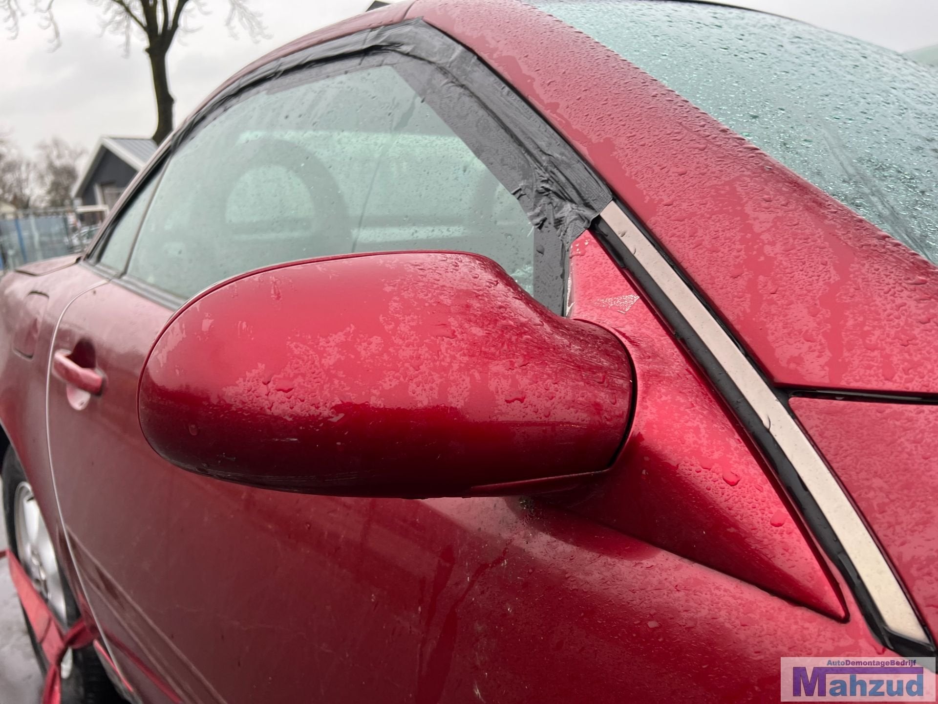 R troviseur droit rouge H582 pour MERCEDES SLK R170 (1996-20, Mercedes-Benz AG, Mercedes-Benz, Utilisé, Mercedesstrasse 120
70372  Stuttgart, DE