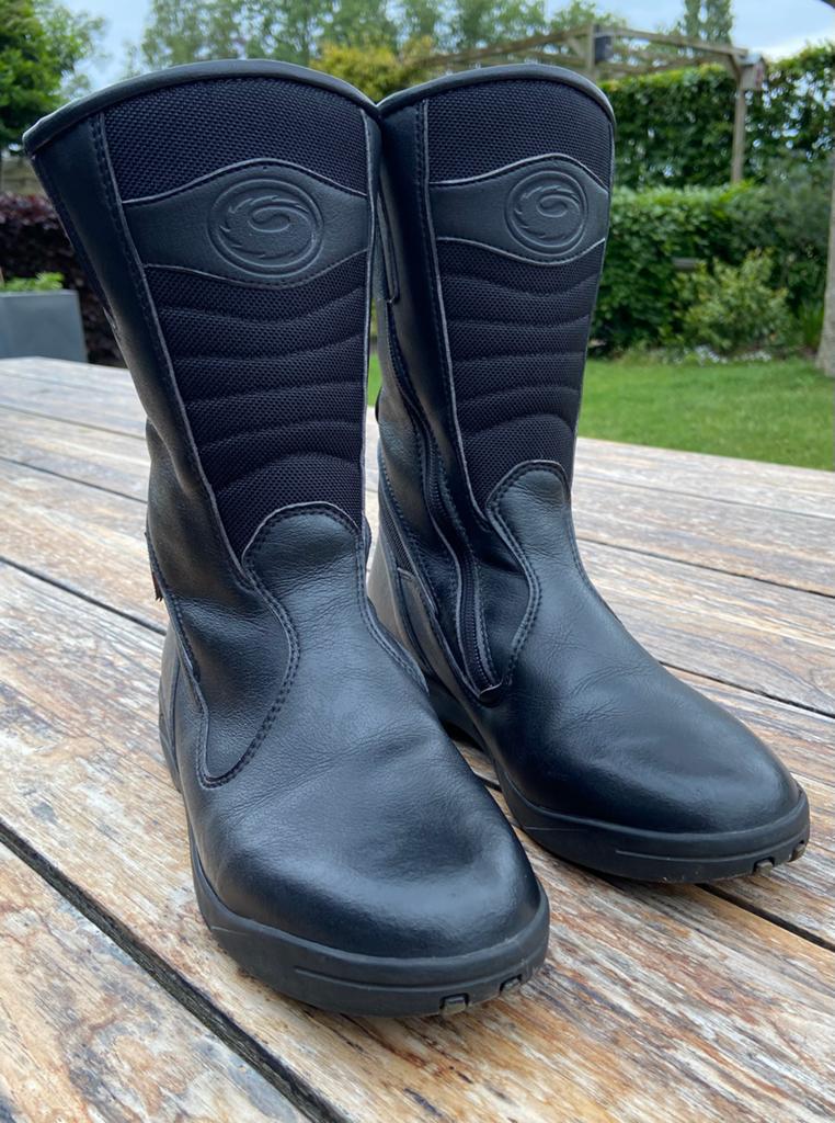 Motorlaarzen dames maat 40, Motoren, Kleding | Motorkleding, Ophalen, Dames