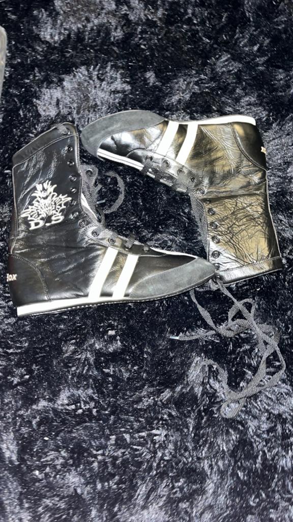Boksschoen, Ophalen, Zo goed als nieuw, Boksschoenen