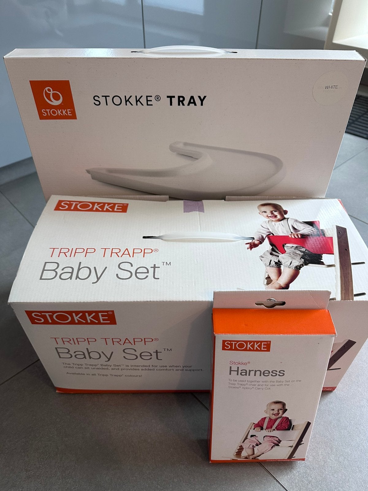 Stokke Tripp Trapp chaise haute, plateau et harnais, Enlèvement, Utilisé
