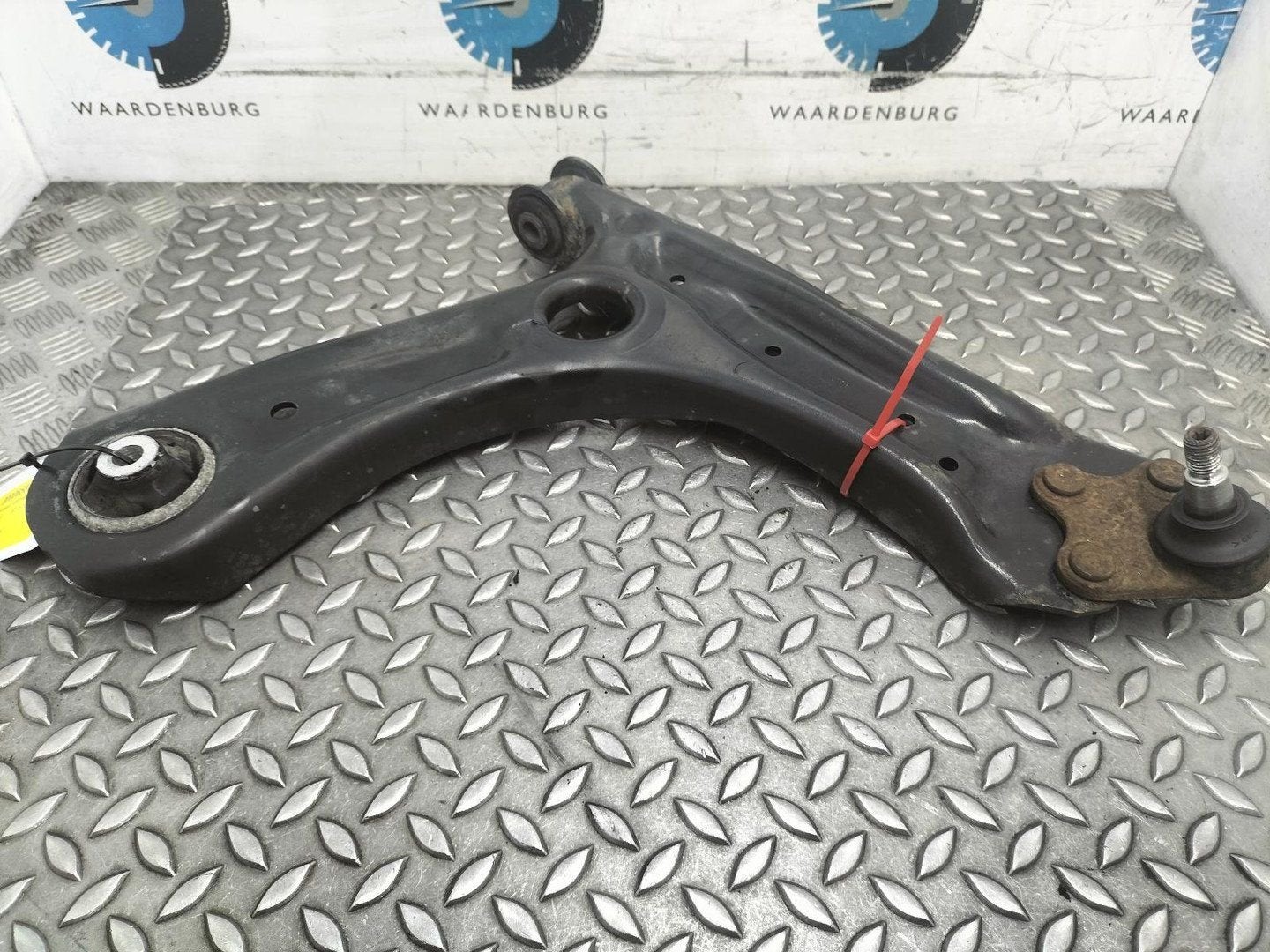 SEAT IBIZA 6J1 Mk4 Ibiza SC  DRAAGARM ONDER RV 6R0407152A 20, Enlèvement ou Envoi, Utilisé, ARN reconnu