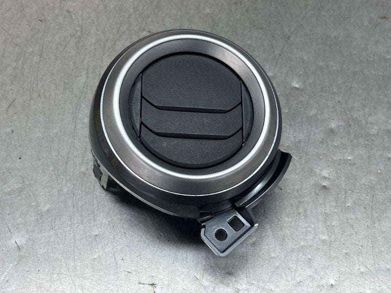 DIVERS Luchtrooster zijkant Nissan Micra (K14) (|00227374|), Germany@nissan-services.eu, Kronenweg 38
50389  Wesseling, DE, Utilisé