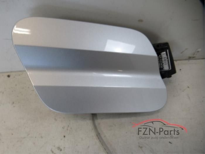 VW Touran 5TA 2016 Tankklep Tank Klep + Ad Blue, Ophalen of Verzenden, Gebruikt, Deur