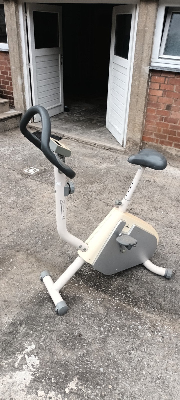 Vélo appartement, Enlèvement, Comme neuf