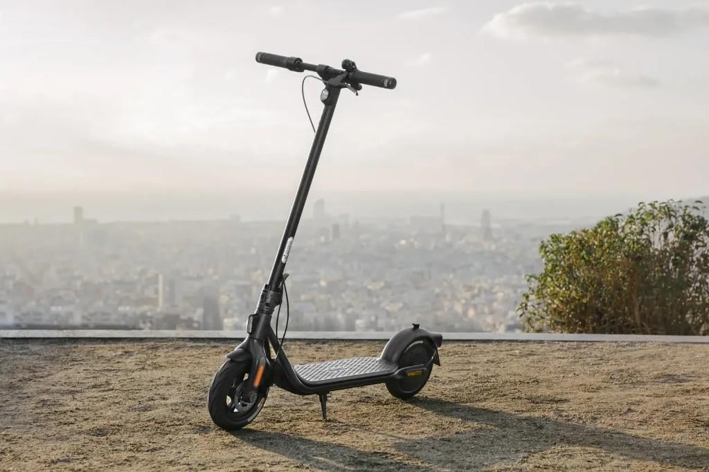 Segway Ninebot kickscooter F2E, Enlèvement, Utilisé, Step électrique (E-scooter), Segway ninebot