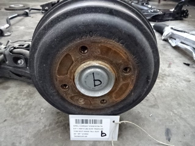 TAMBOUR DE FREIN ARRIÈRE Opel Corsa F (UB / UH / UP), Utilisé, Opel