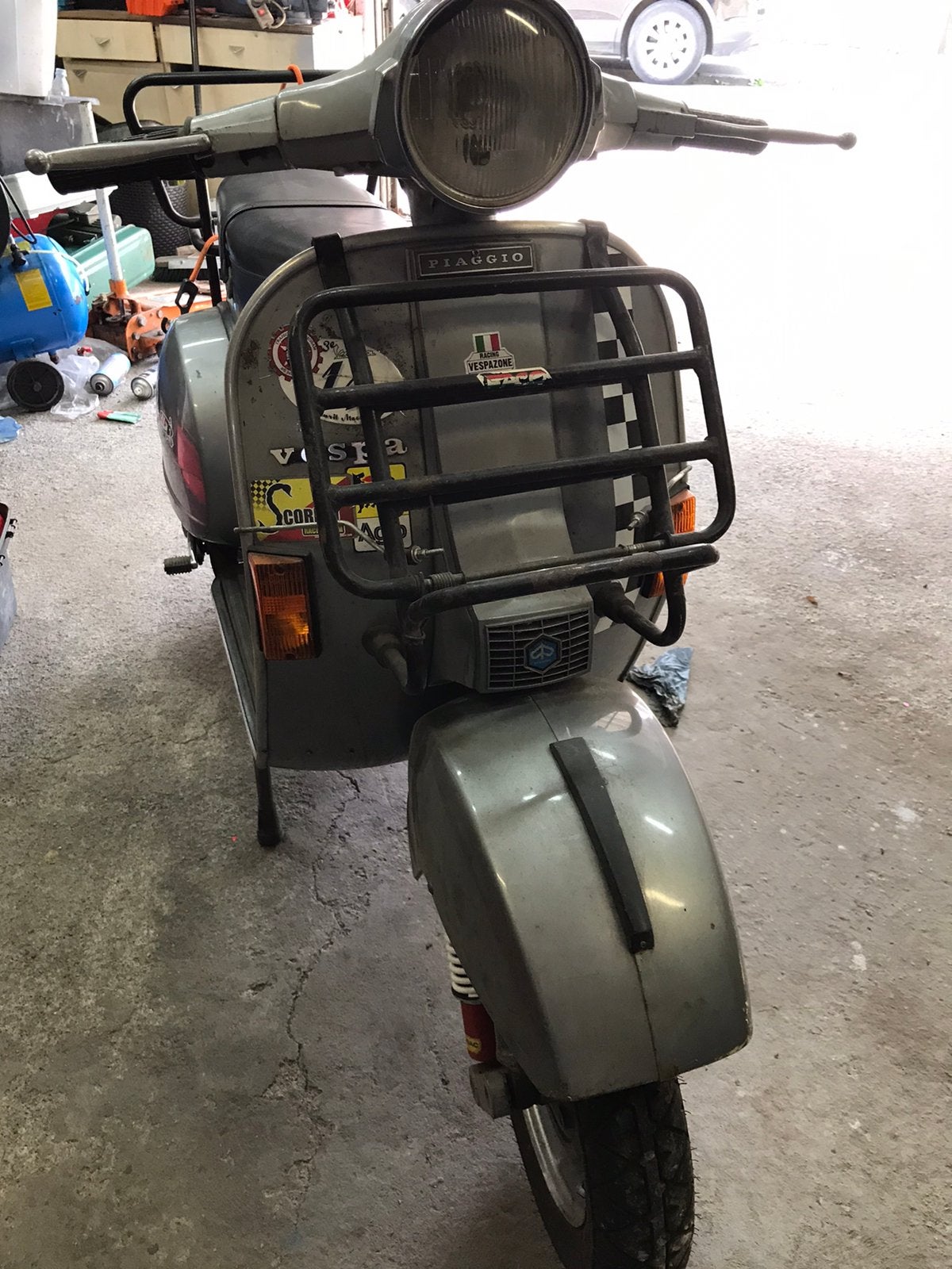 Vespa PX 200 de 1981, Ophalen, Zo goed als nieuw