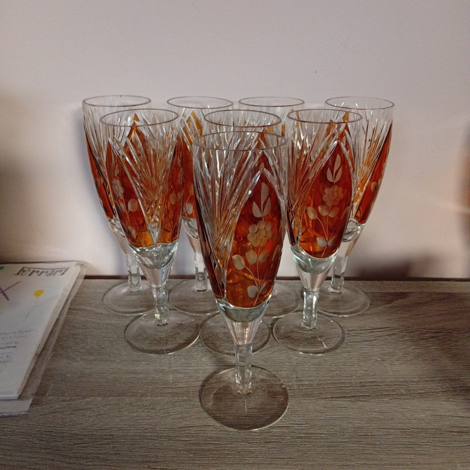 Coupes a champagne, Collections, Enlèvement