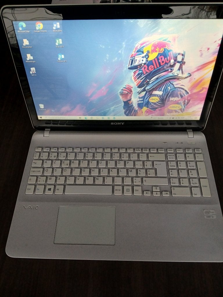 Sony Vaio SVF152C29M, 2 tot 3 Ghz, 15 inch, 8 GB, Zo goed als nieuw