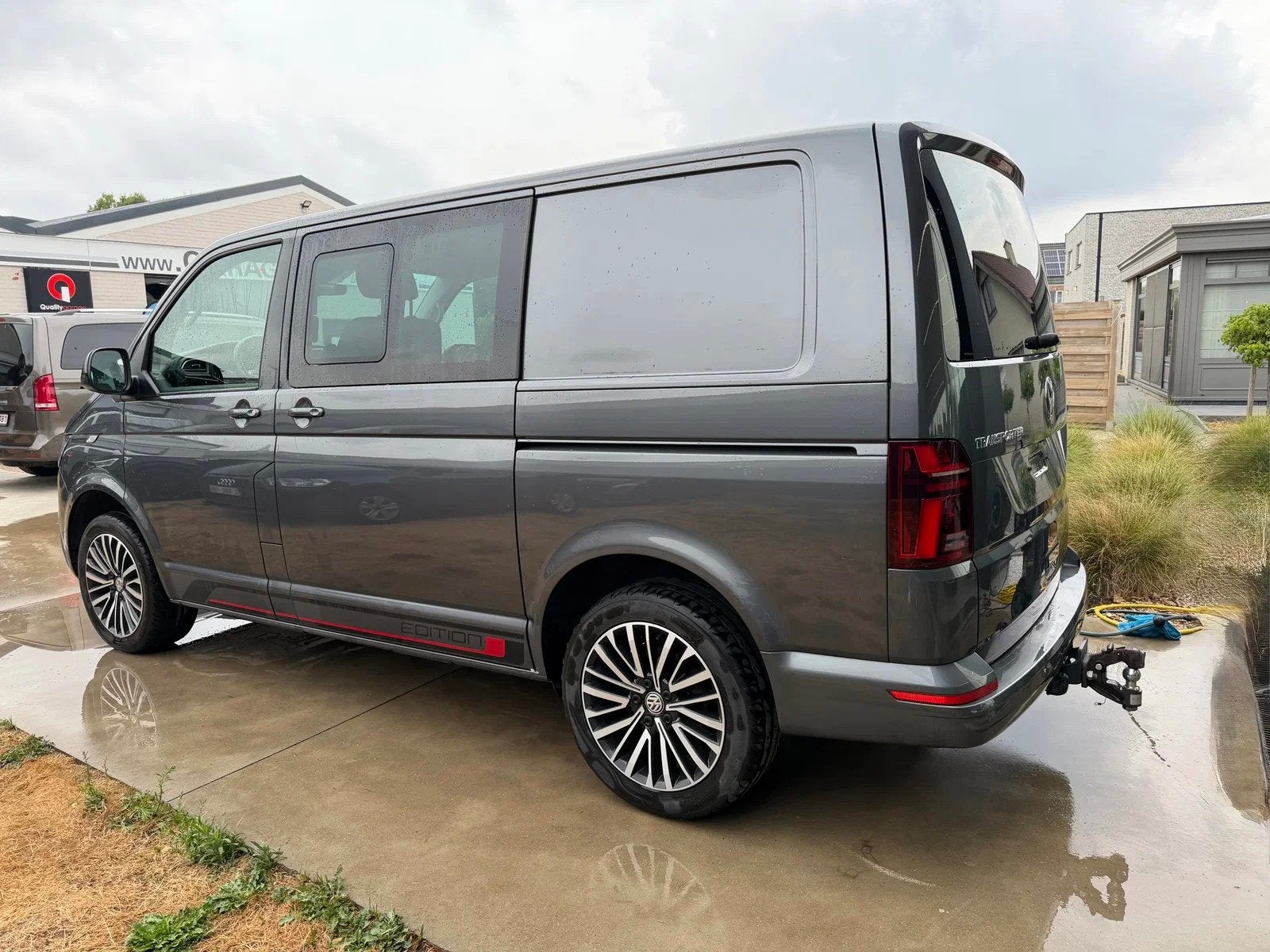Volkswagen T6 TRANSPORTER Dubbele Cabine 5 zitplaatsen Licht, Automaat, Adaptive Cruise Control, Stof, Gebruikt