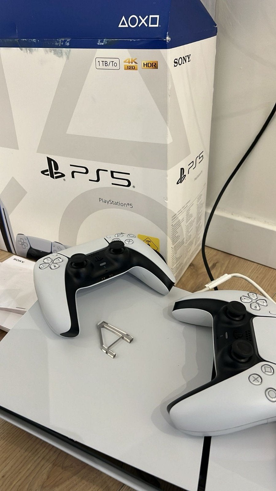 PlayStation 5 Disc Slim 1TB 2 controllers + garantie + games, Ophalen of Verzenden, Zo goed als nieuw, Playstation 5