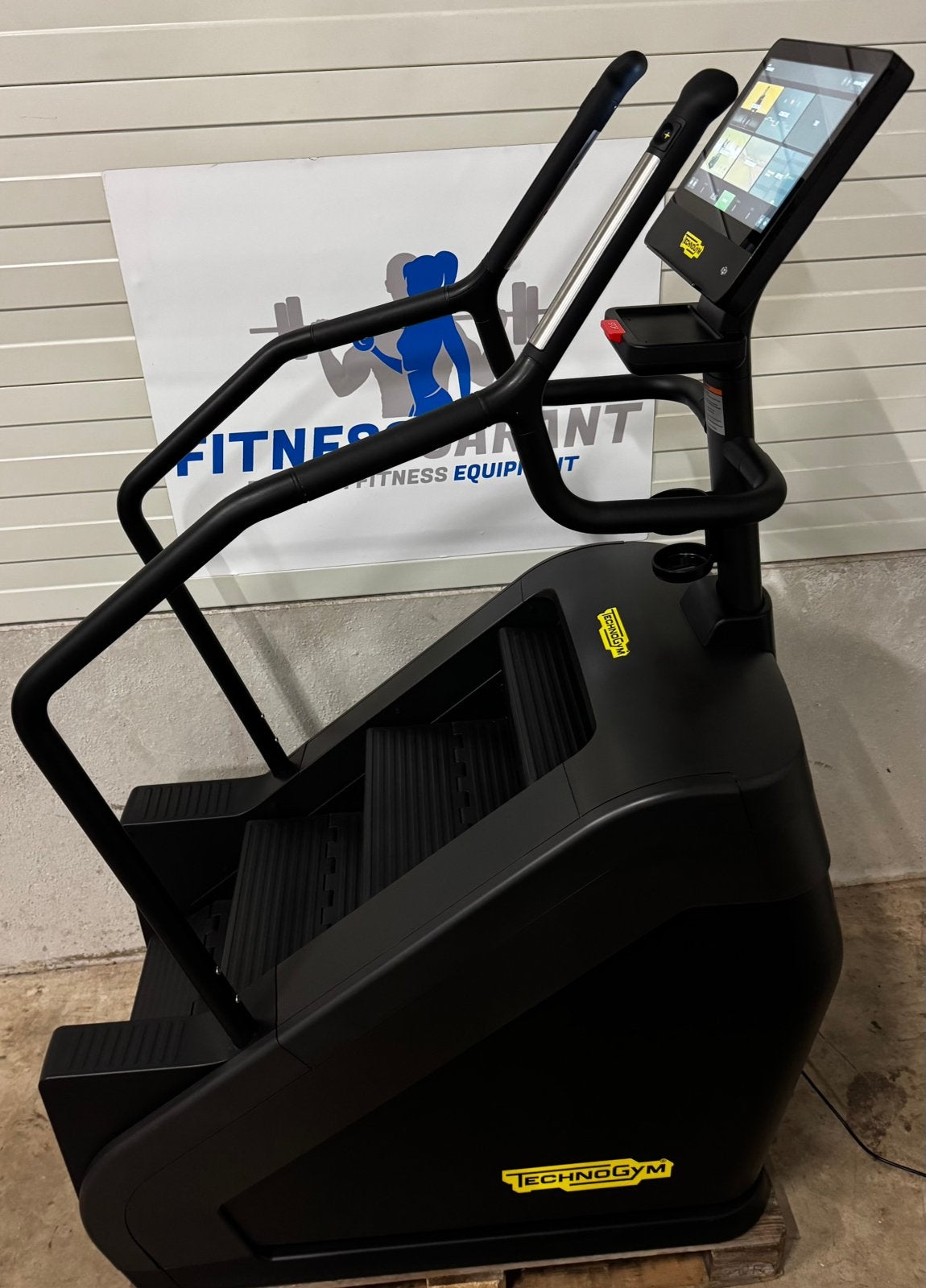 Escalier de montée Technogym Excite Live 7000 16P Unity 4.0, Enlèvement ou Envoi