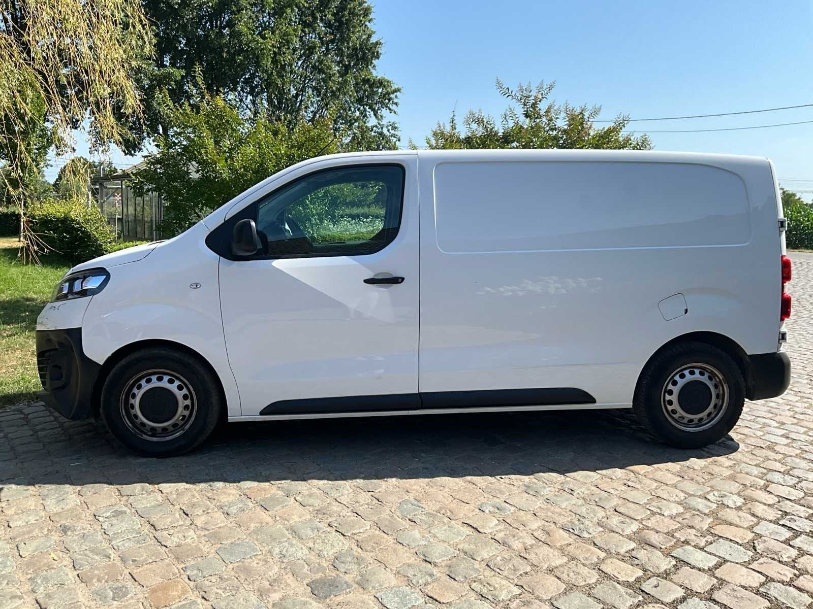 2022 Fiat Scudo camionette 3 pers - airco - trekhaak - keuri, Gebruikt, Bedrijf, Handgeschakeld, Diesel