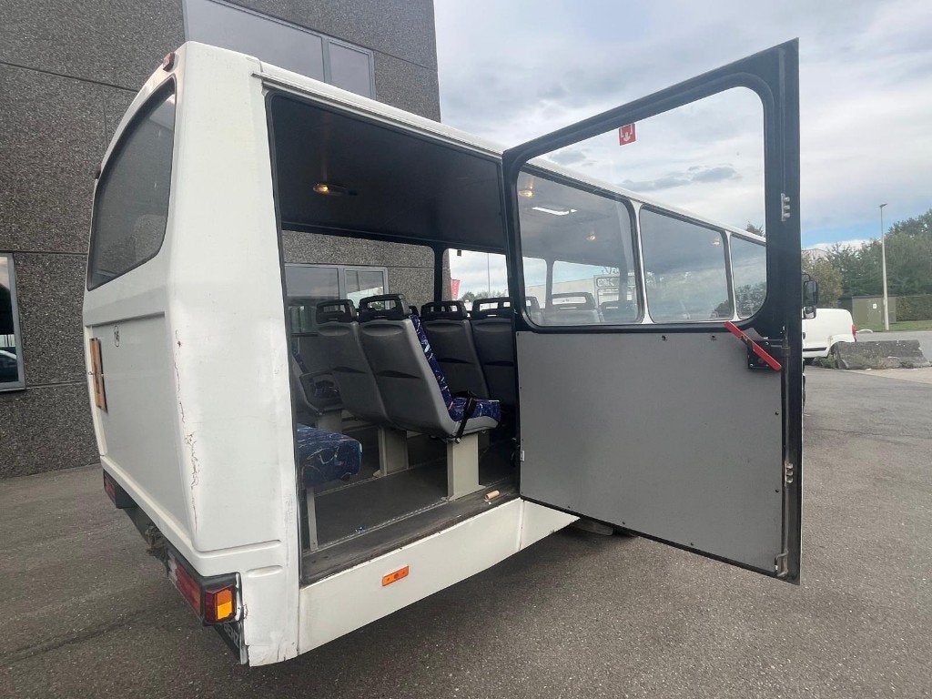 Mercedes Vario 0813 (Stock ID 39293) — 23