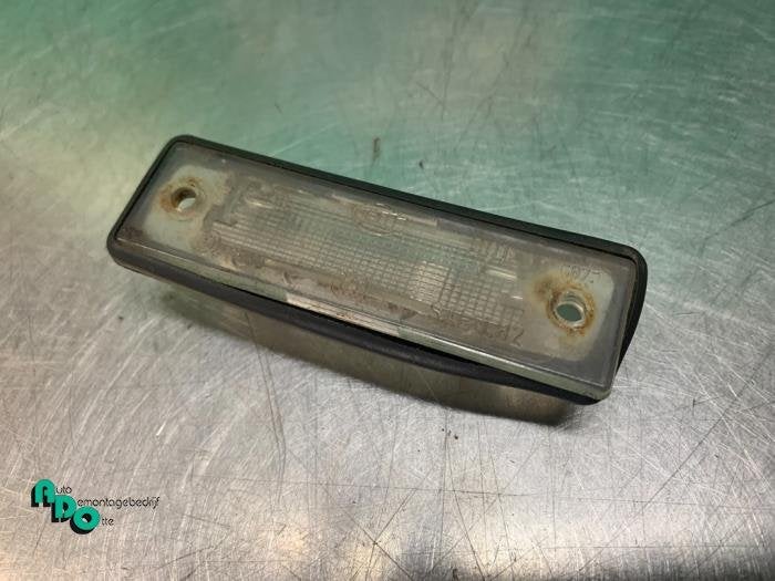Eclairage immatriculation d'un BMW 3-Serie, -, 3 mois de garantie, Utilisé, -