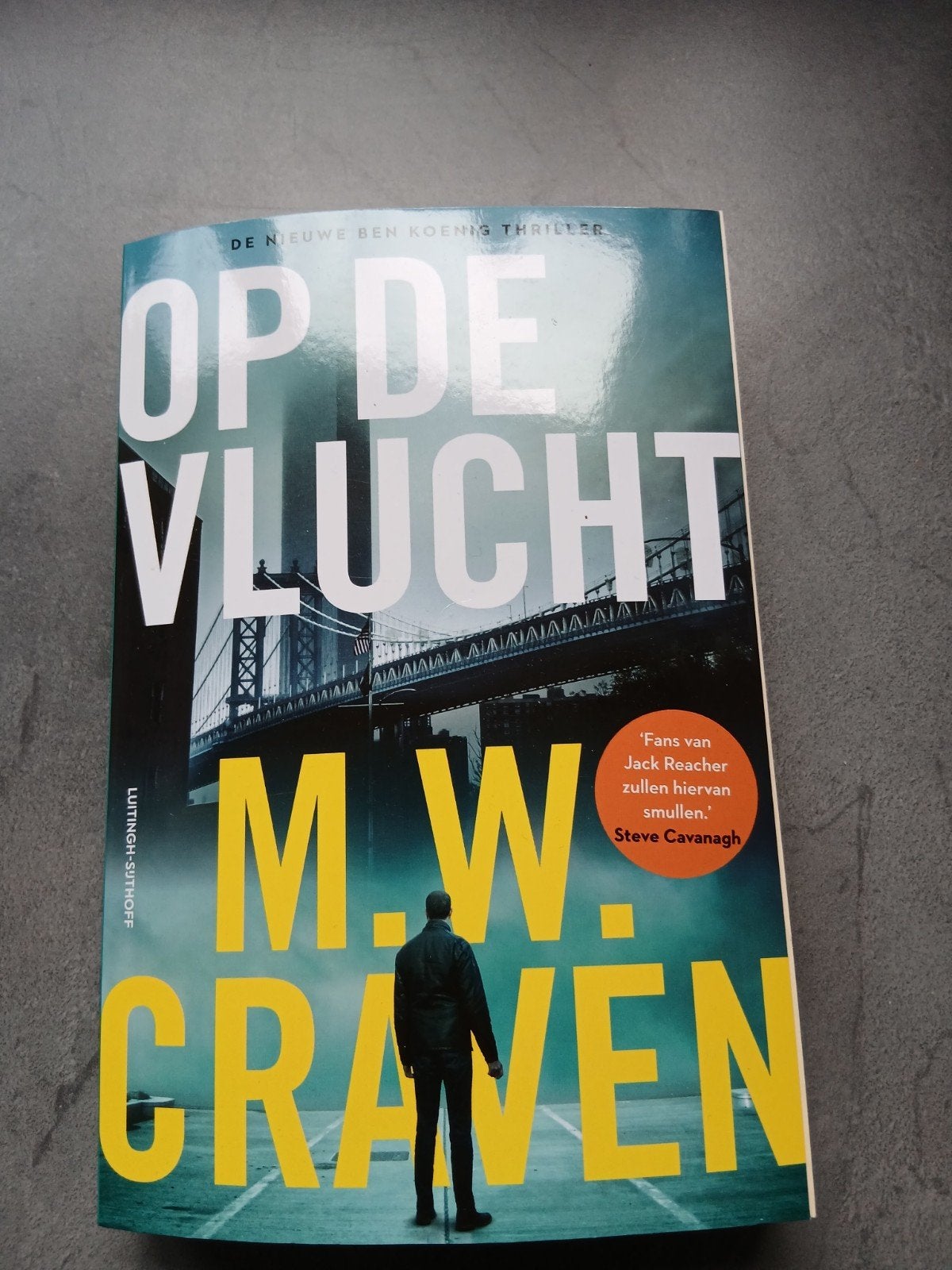 op de vlucht van M.V.Craven, Ophalen