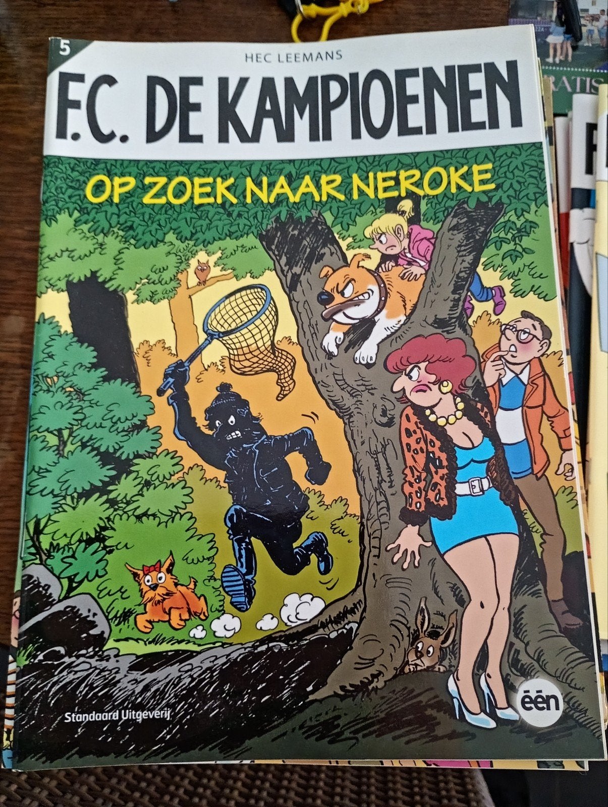 Fc de kampioenen : opzoek naar neroke, Ophalen