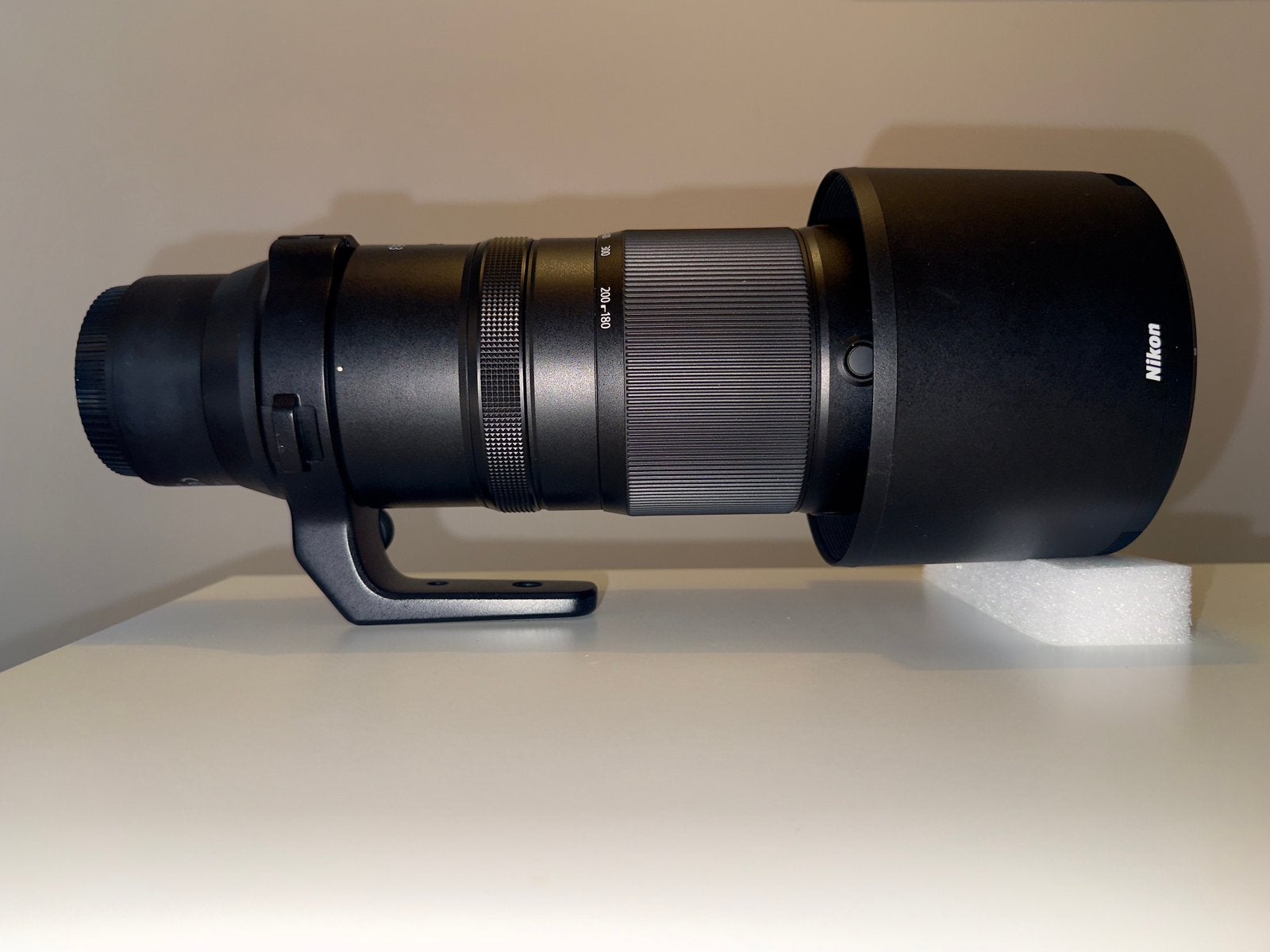Nikon Z 180-600mm f/5.6-6.3 VR + Lenscover, TV, Hi-fi & Vidéo, Matériel d'optique | Télescopes, Enlèvement, Neuf, 200 mm ou plus