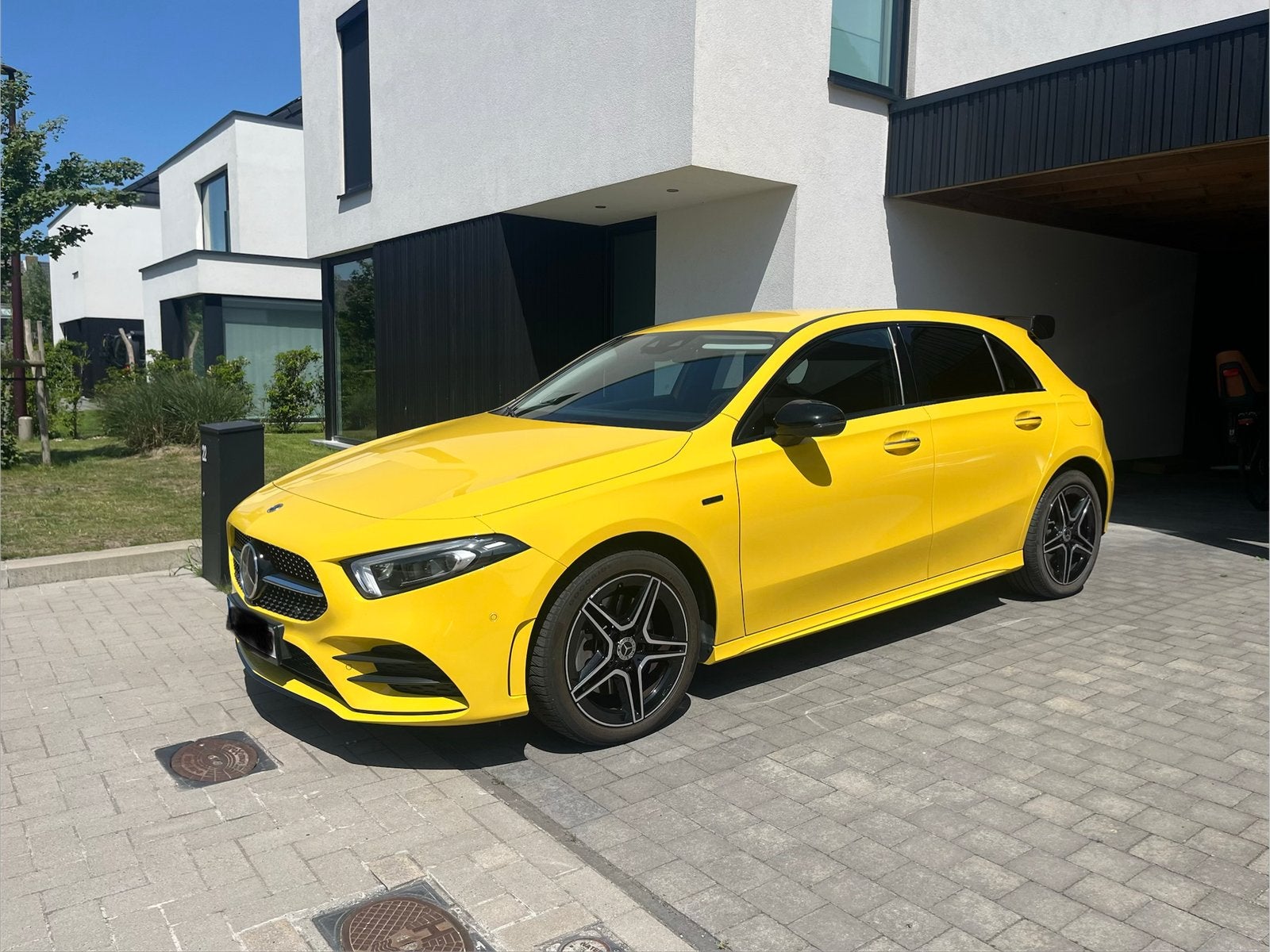 Mercedes A250e AMG/AERO, Autos, Classe A, Achat, Euro 6, Jaune