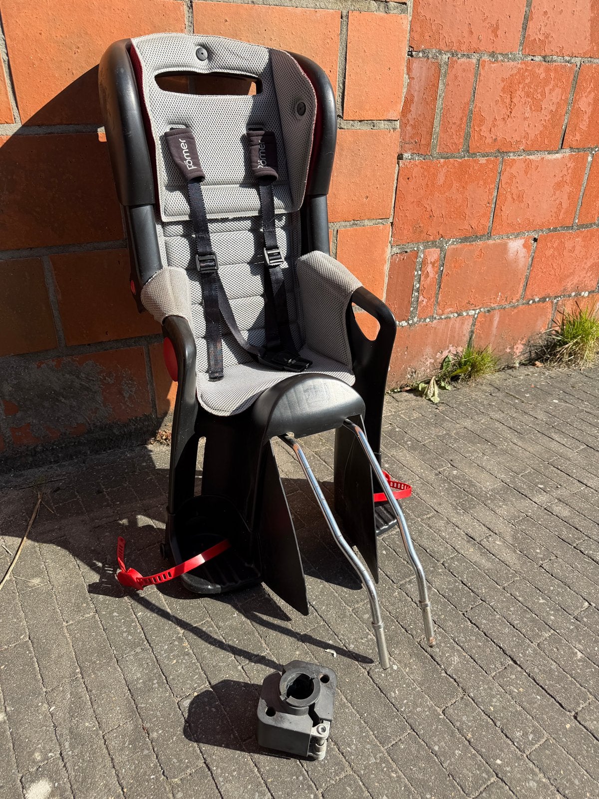 Römer fietsstoel, Fietsen en Brommers, Achterzitje, Ophalen, 15 t/m 25 kg, Gebruikt