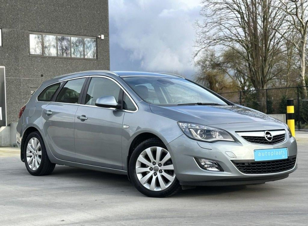Opel Astra Sports 1.7 CDTI 62858km 1ste eigenaar GPS Cruise, Auto's, Euro 5, Bedrijf, 5 deurs, 119 g/km