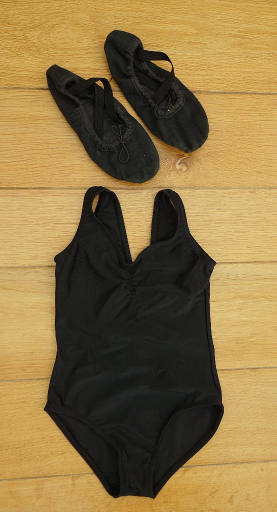 ballet maillot, maat 110 - 116, Meisje, Sport- of Zwemkleding, Ophalen of Verzenden, Zo goed als nieuw