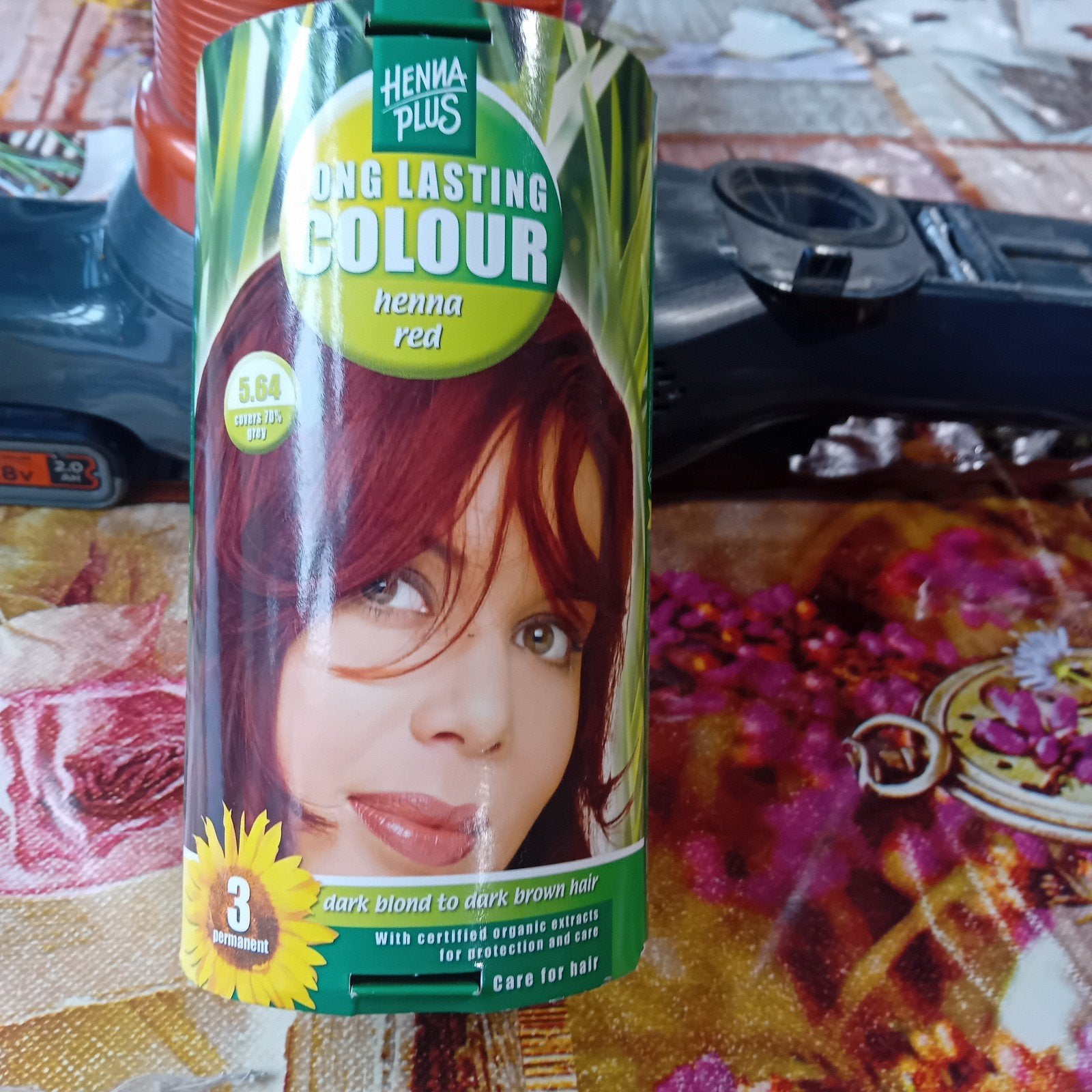 Henna plus, Ophalen