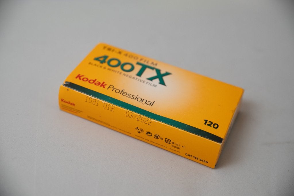 fotorolletjes Kodak Tri-X 400 in 120 5 pack, Tri-x 400, Ophalen of Verzenden, Zo goed als nieuw, Kodak