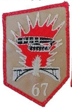 RECHERCHE WANTED cet insigne. J'offre un bon prix., Enlèvement ou Envoi, Armée de terre, Emblème ou Badge