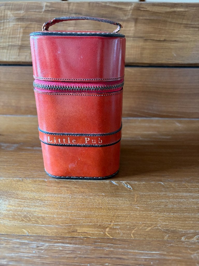 Mini bar, Ophalen