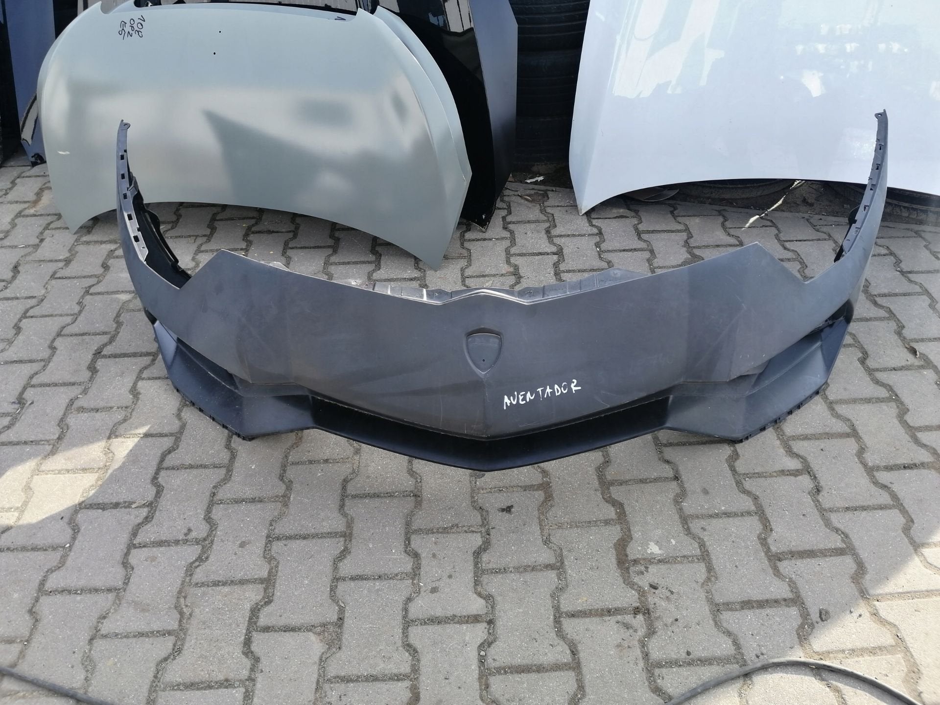 Pare-chocs avant Lamborghini Aventador S, Info@fabrikant.eu, Fabrikant BV, Pare-chocs, Fabrikantstraat 1
1000 AA  Amsterdam, NL