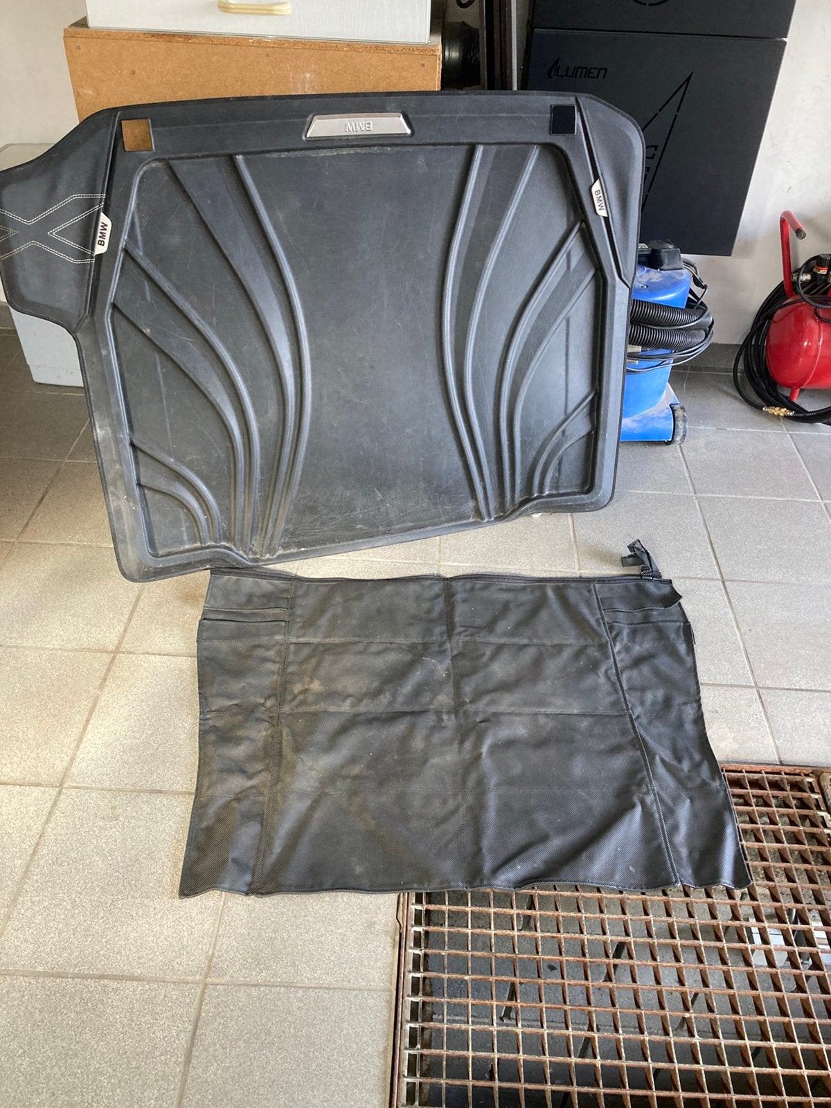 Pneu de secours + tapis à bagages Bmw X3, Enlèvement, Utilisé