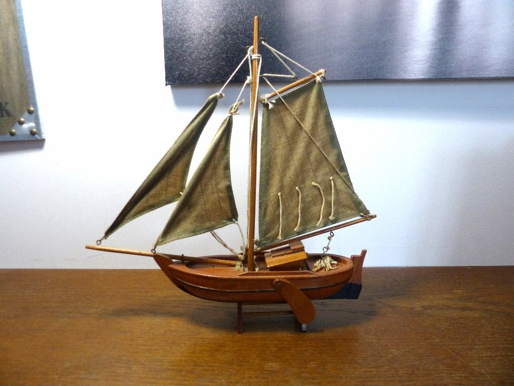 Maquette bateau en bois, Hobby & Loisirs créatifs, Enlèvement, Utilisé, 1:32 à 1:50