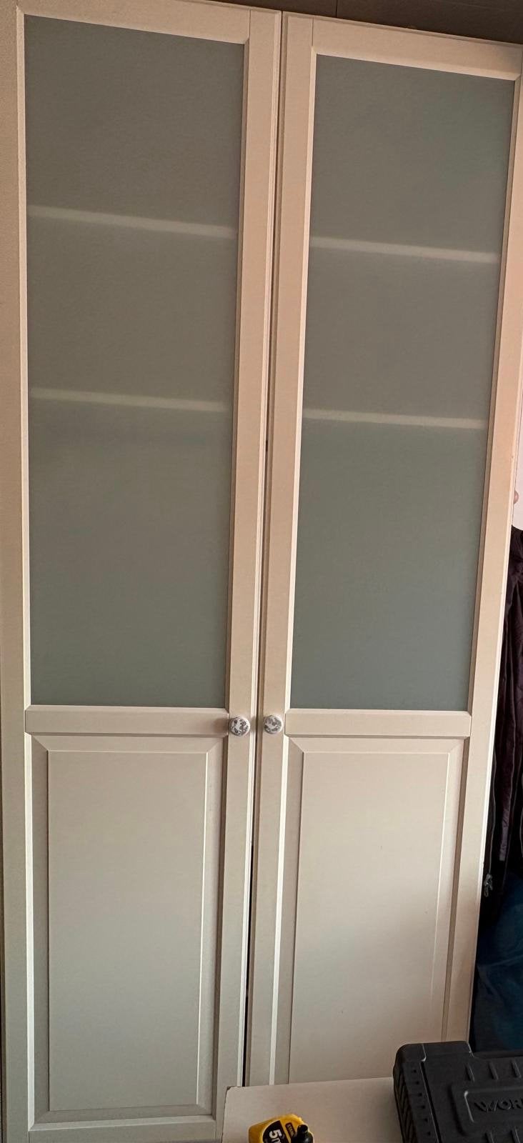 Garde robe ikea, Enlèvement, Comme neuf