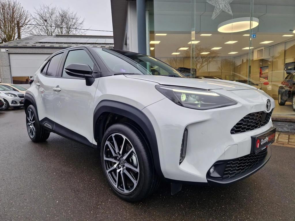 Toyota Yaris Cross GR Sport (bj 2023, automaat), Auto's, Automaat, Gebruikt, Wit, 1490 cc