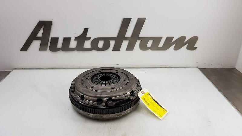 VOLANT MOTEUR BI-MASSE Audi TT (FV3 / FVP) (01-2014/09-2018), Utilisé, Audi