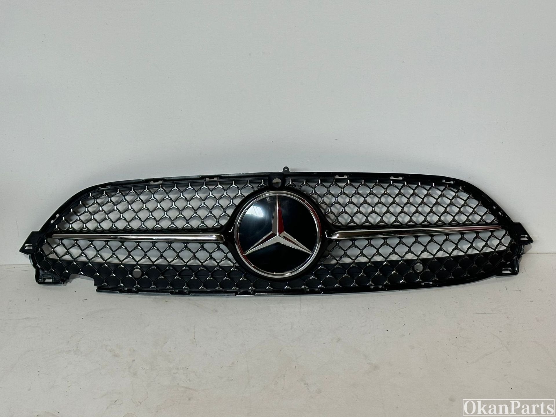 Calandre Mercedes-Benz CLE W236 A2368880800 A2368883200, Utilisé, Avant, Mercedes-Benz