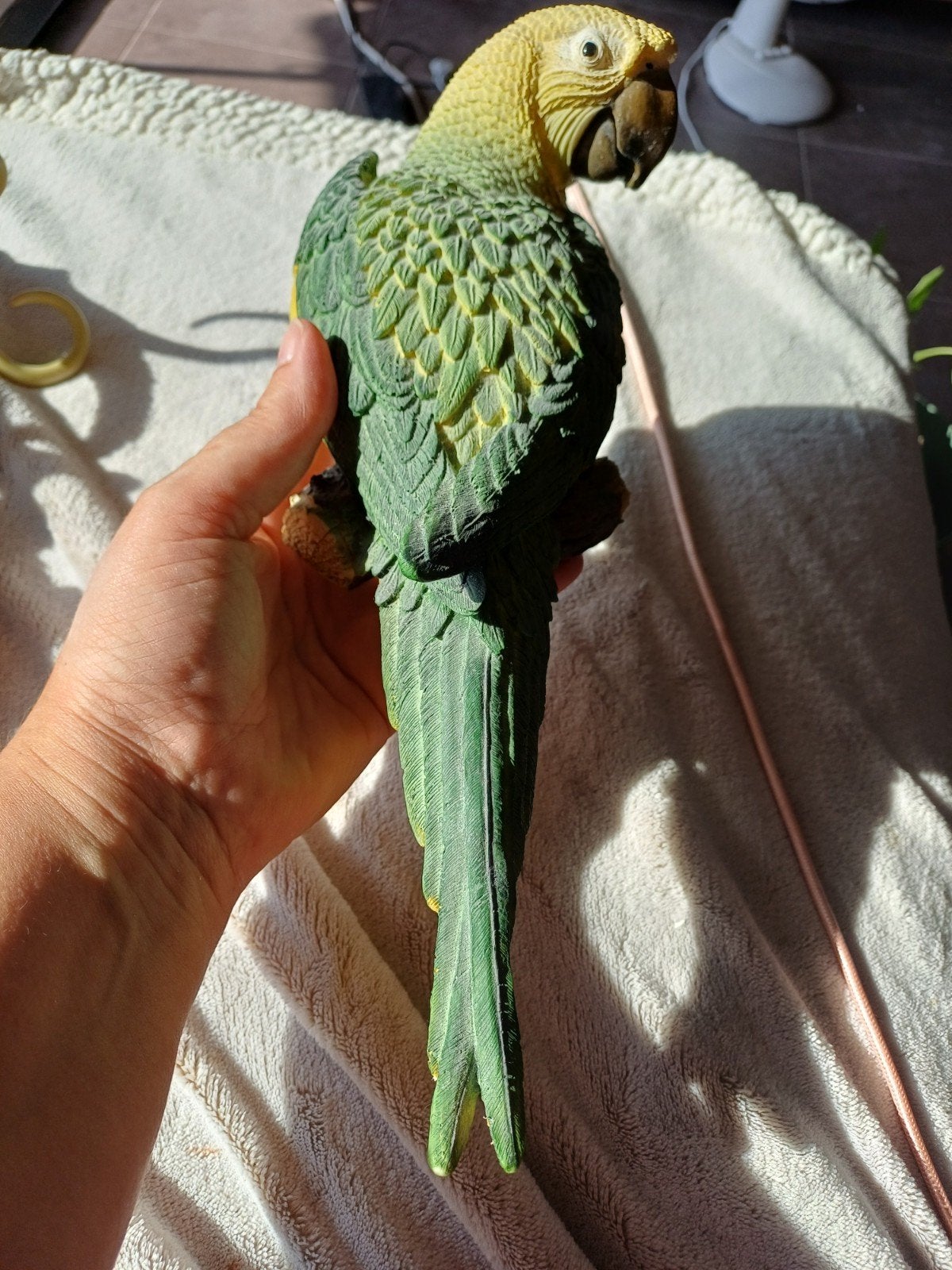 Perroquet à suspendre, Comme neuf, Oiseaux, Statue ou Figurine