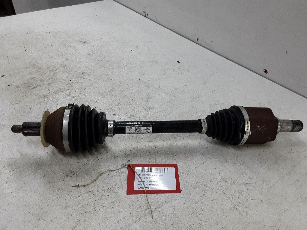 CARDAN AVANT GAUCHE (TRANSMISSION) Skoda Fabia III (NJ3), Mevr. I. Hauben, Utilisé, Skoda, Rue de l'Espoir 34 34
4030  GRIVEGNÉE, BE