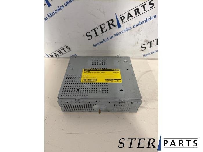 Carte TV d'un Mercedes E-Klasse, 3 mois de garantie, Utilisé, -, -