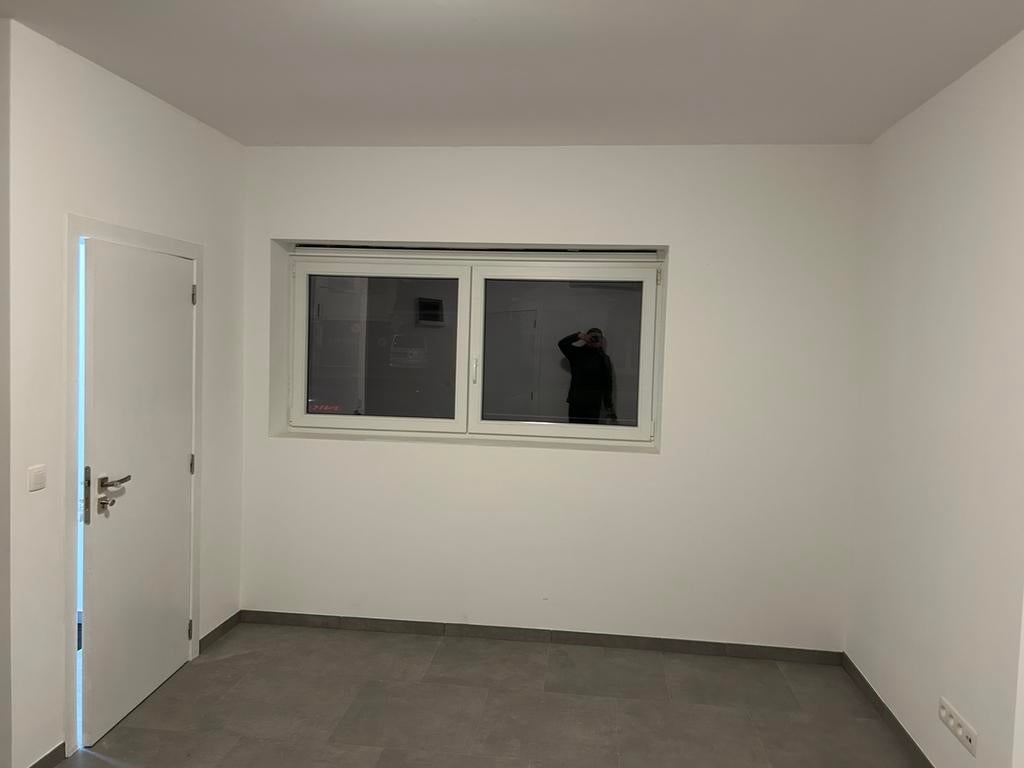 Recent gerenoveerd Kamer met adres in Maasmechelen, 20 tot 35 m², Maasmechelen