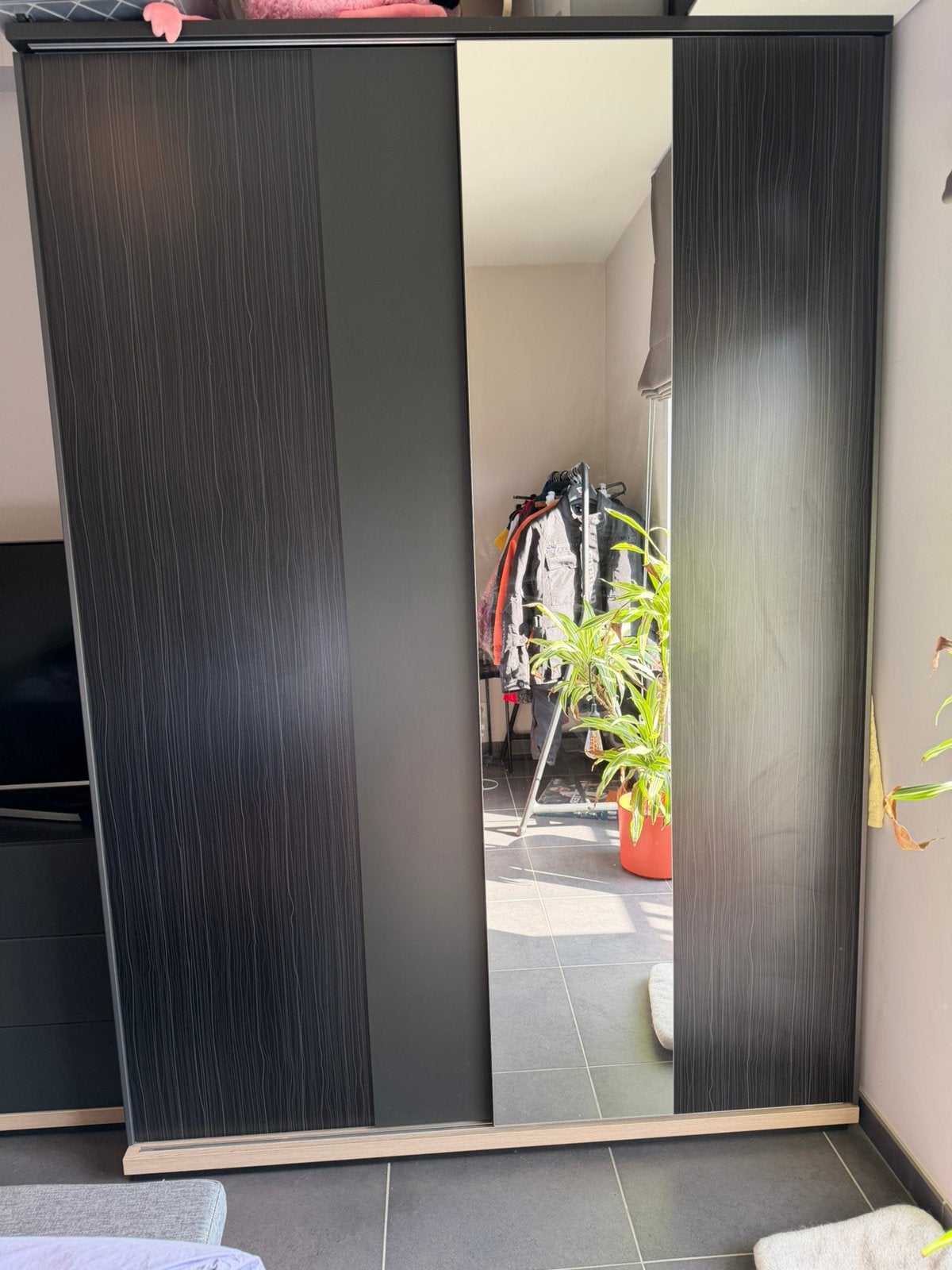 Slaapkamer set – bed + kleerkast met spiegel + dressoir, Huis en Inrichting, Ophalen, Gebruikt, Twijfelaar