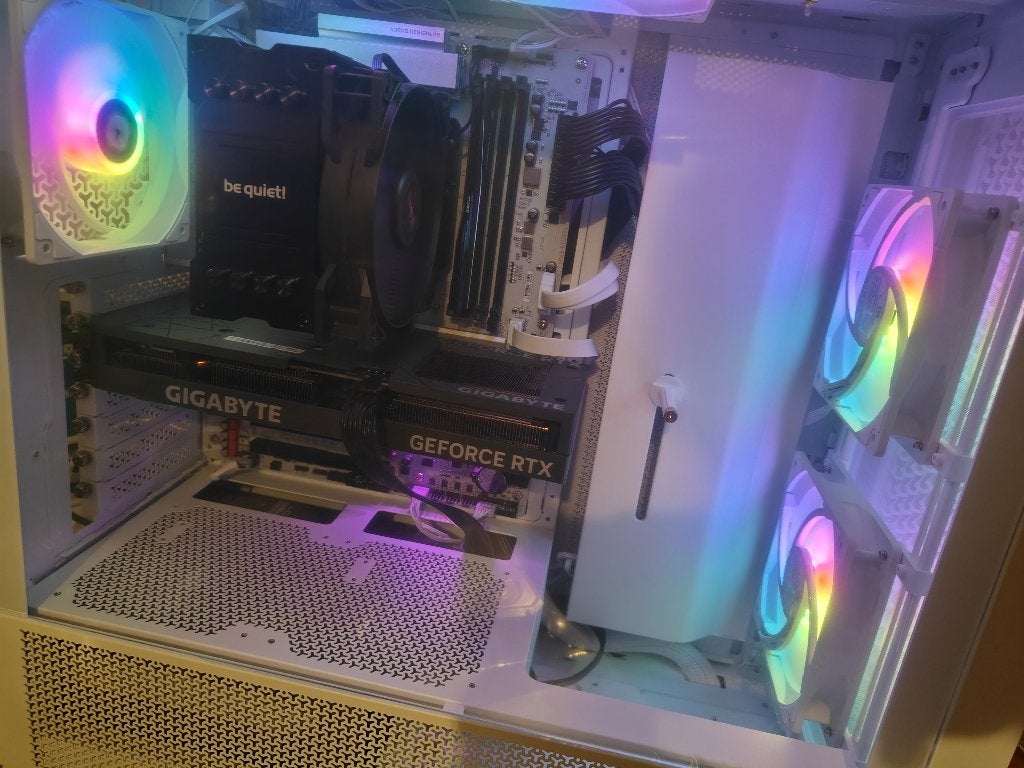 PC Gamer RTX 4060 TI | 32 Go de DDR5 | i7 14700K, Informatique & Logiciels, 32 GB, Custom Build, Comme neuf, SSD