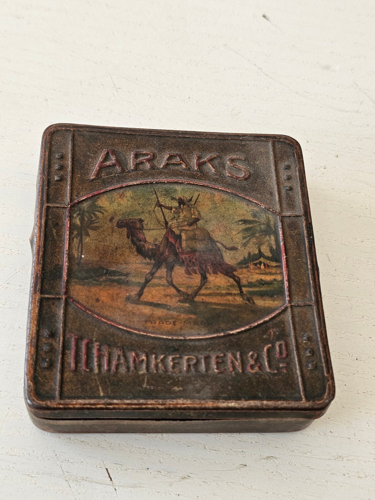 ancienne boîte à cigarettes Araks, boîte à tabac, Collections, Enlèvement ou Envoi