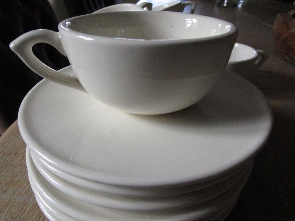 Villeroy & Boch 6 tassen & bordjes, Huis en Inrichting, Ophalen of Verzenden, Nieuw, Porselein, Kop(pen) en/of Schotel(s)