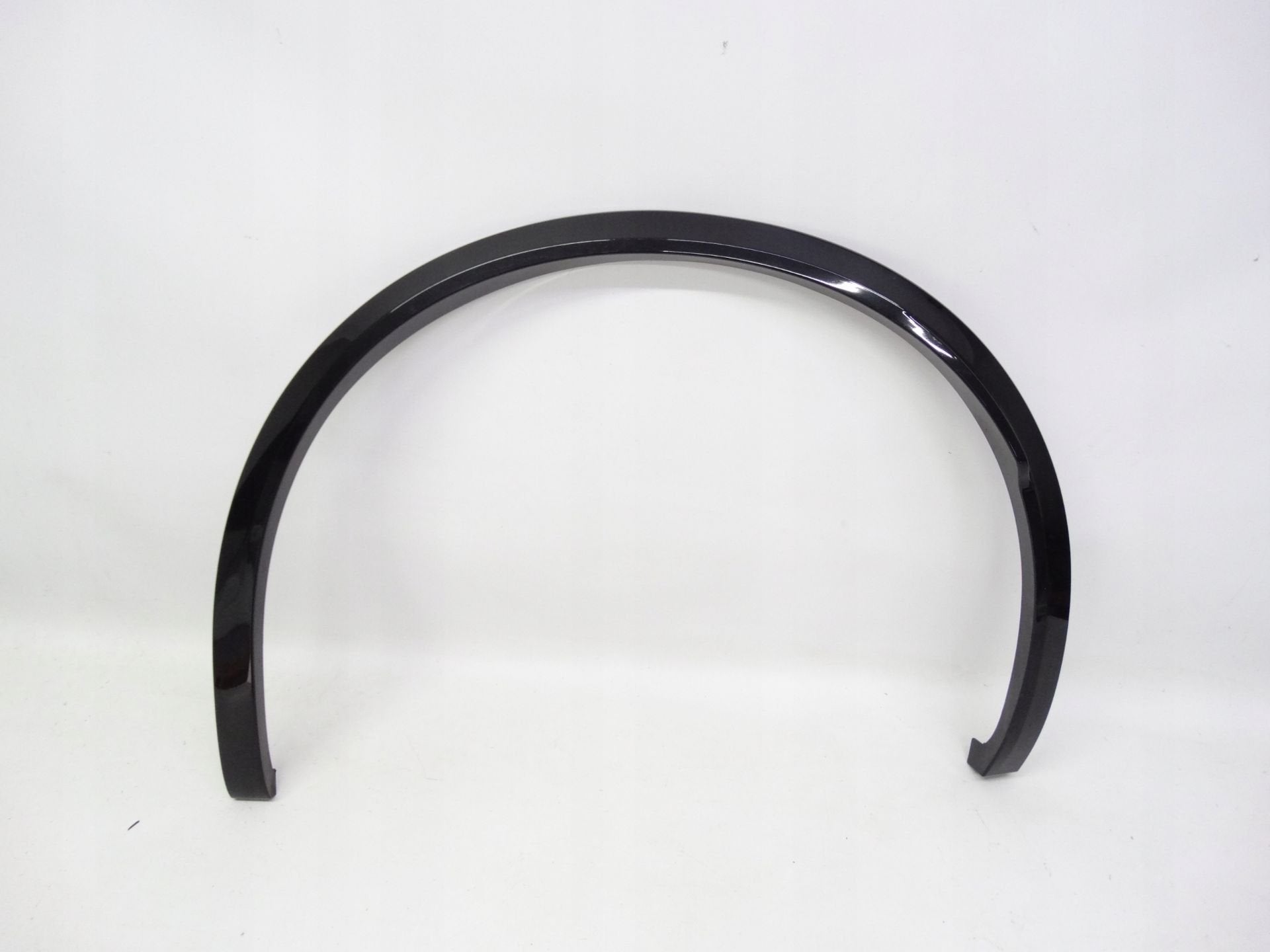 Maserati Grecale Zijscherm Links 670167228, Viale Ciro Menotti 322
41121  Modena, IT, Maserati, Gebruikt, Maserati S.p.A.