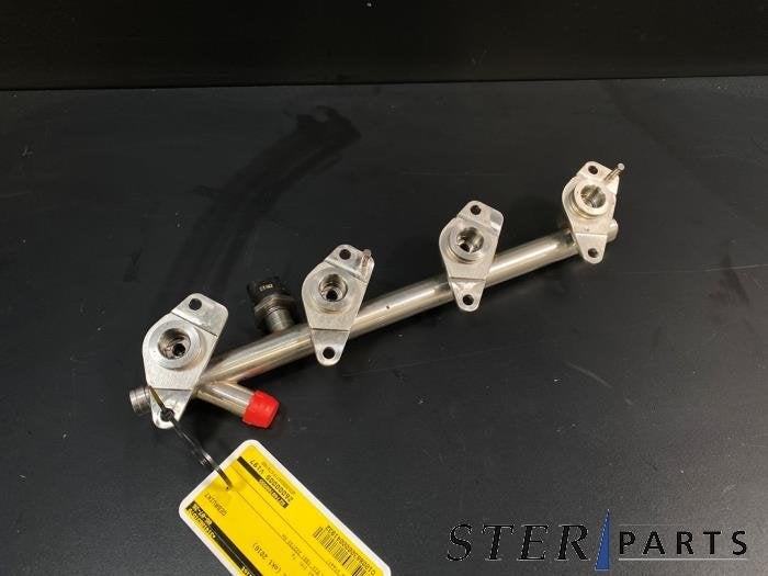 Distributeur de carburant d'un Mercedes C-Klasse, 3 mois de garantie, Utilisé, -, -