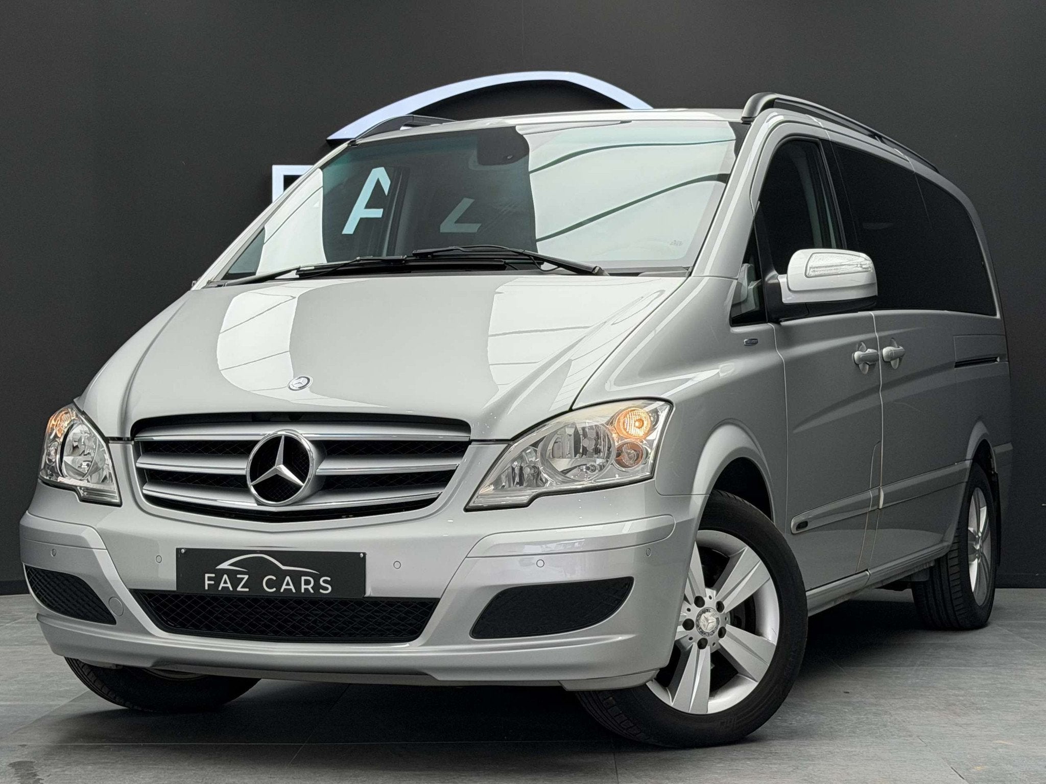 Mercedes-Benz Viano 2.2 CDI Trend *1ER PROP + 8 PLACES + CAM, Automaat, Euro 5, Achterwielaandrijving, Gebruikt